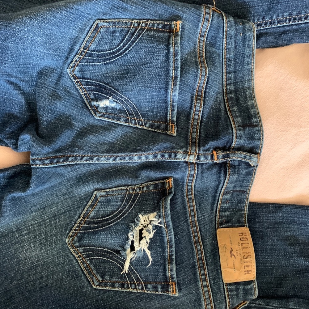 Dark Blue Hollister Skinny Destroyed Jeans